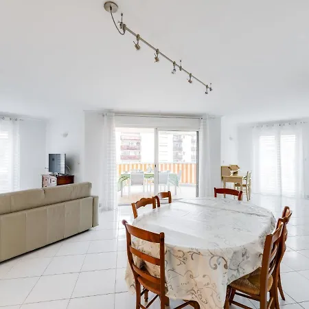 Appartement L'amiral By Interhome Saint-Raphaël